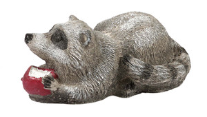 Racoon with Apple