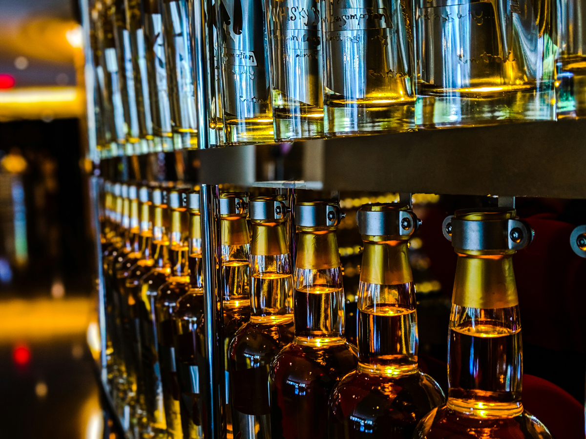 beer-bottling-assembly-line.jpg