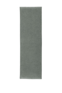 Microfiber fitness towel, 85/15 polyester/nylon, with a long length for shoulder or neck wear.