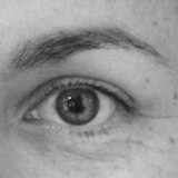 Colour your eyebrows with organic hair colour Colour your eyebrows with organic hair colour