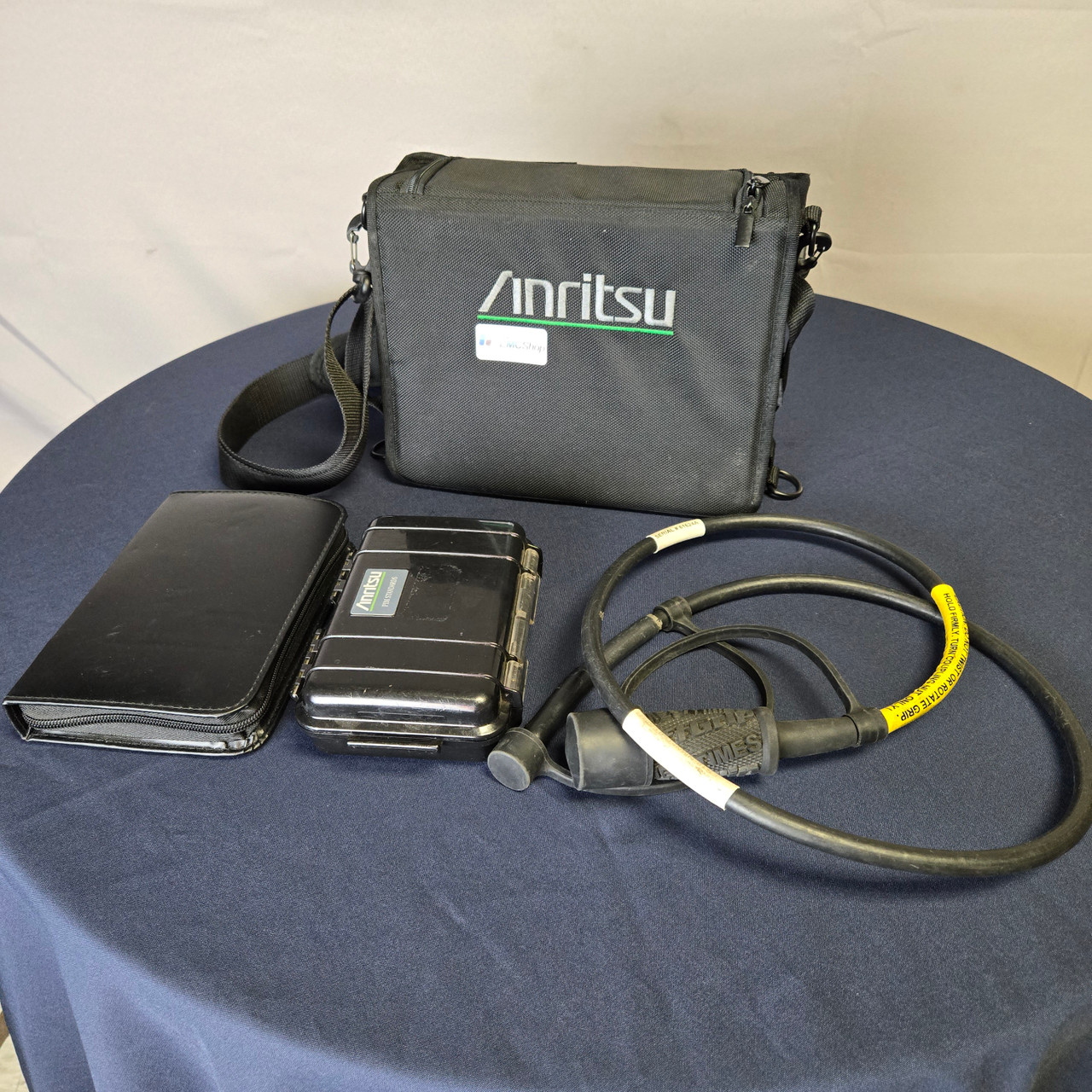 Anritsu MT8212E Handheld Cable, Antenna and Base Station Analyzer