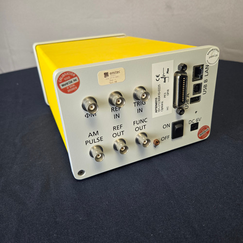 AnaPico APSIN 4010 9 kHz - 4 GHz Signal Generator