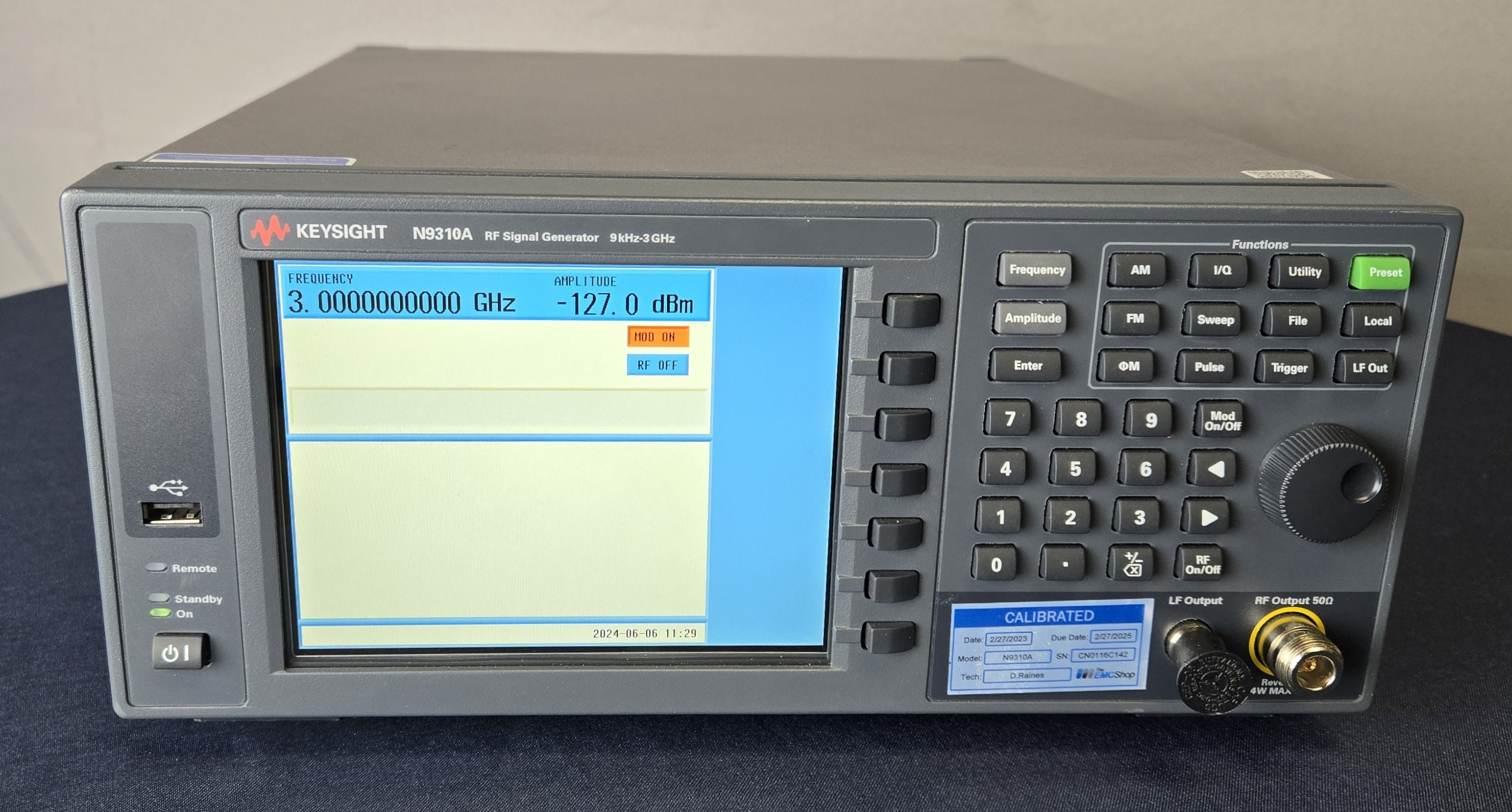 Keysight / Agilent N9310A RF Signal Generator - The EMC Shop