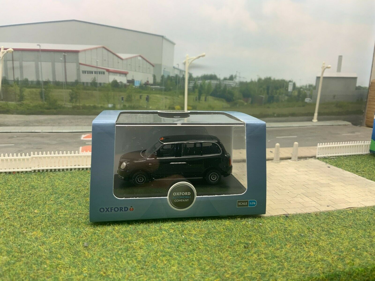Oxford Diecast 1:76 LEVC Electric Taxi (76TX5001)