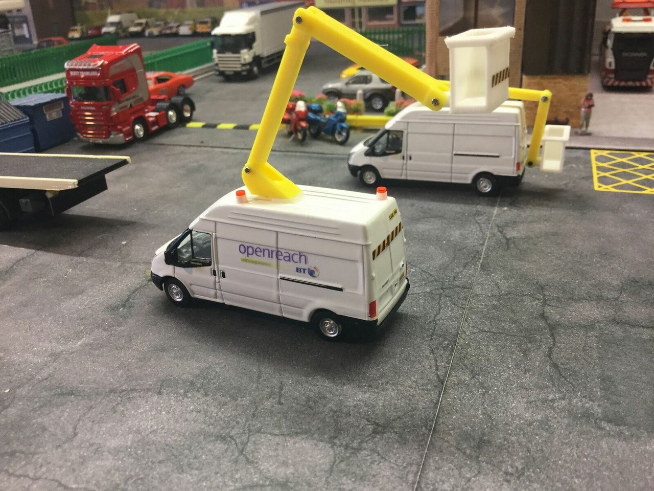 1/76 Code3 cherry picker BT Openreach oxford diecast