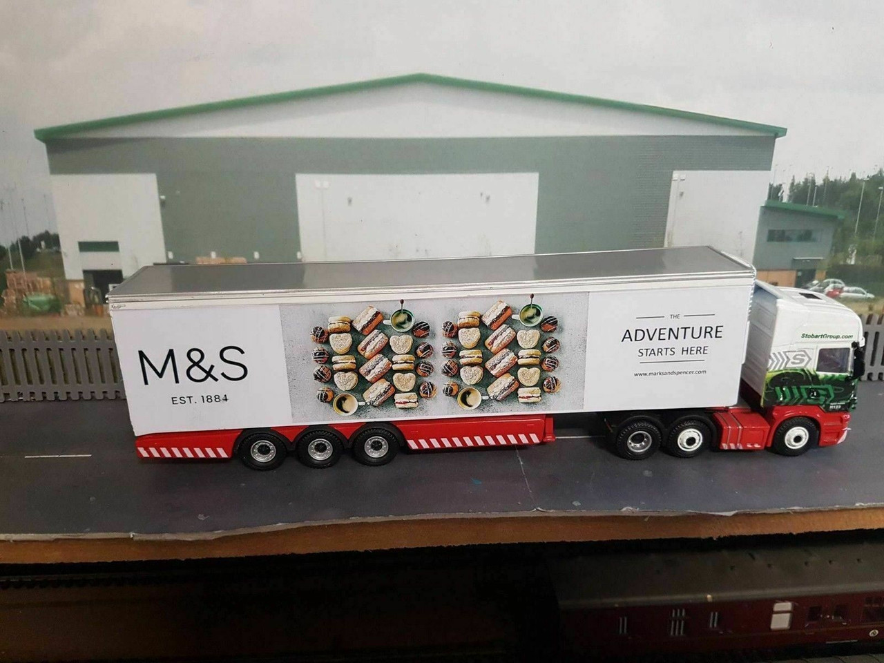 1:76 M&S Cake Decals for Oxford Diecast Box Trailer