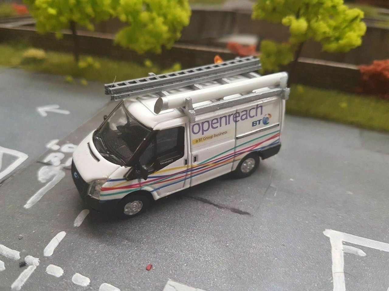 1:76 code 3 BT Openreach Ford Transit Flat roof