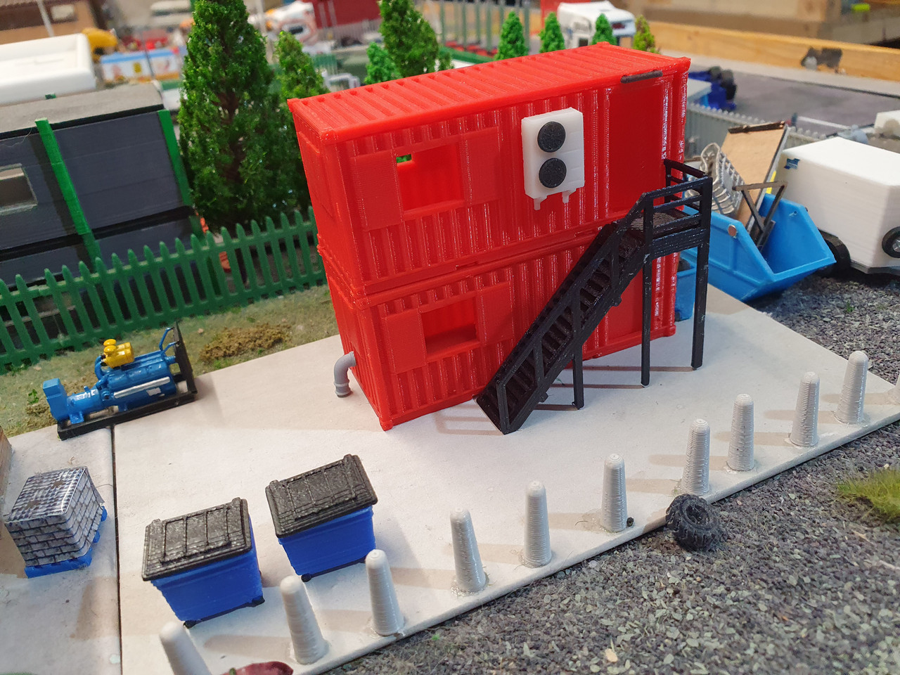 1:76 scale 3D printed High detail container offices