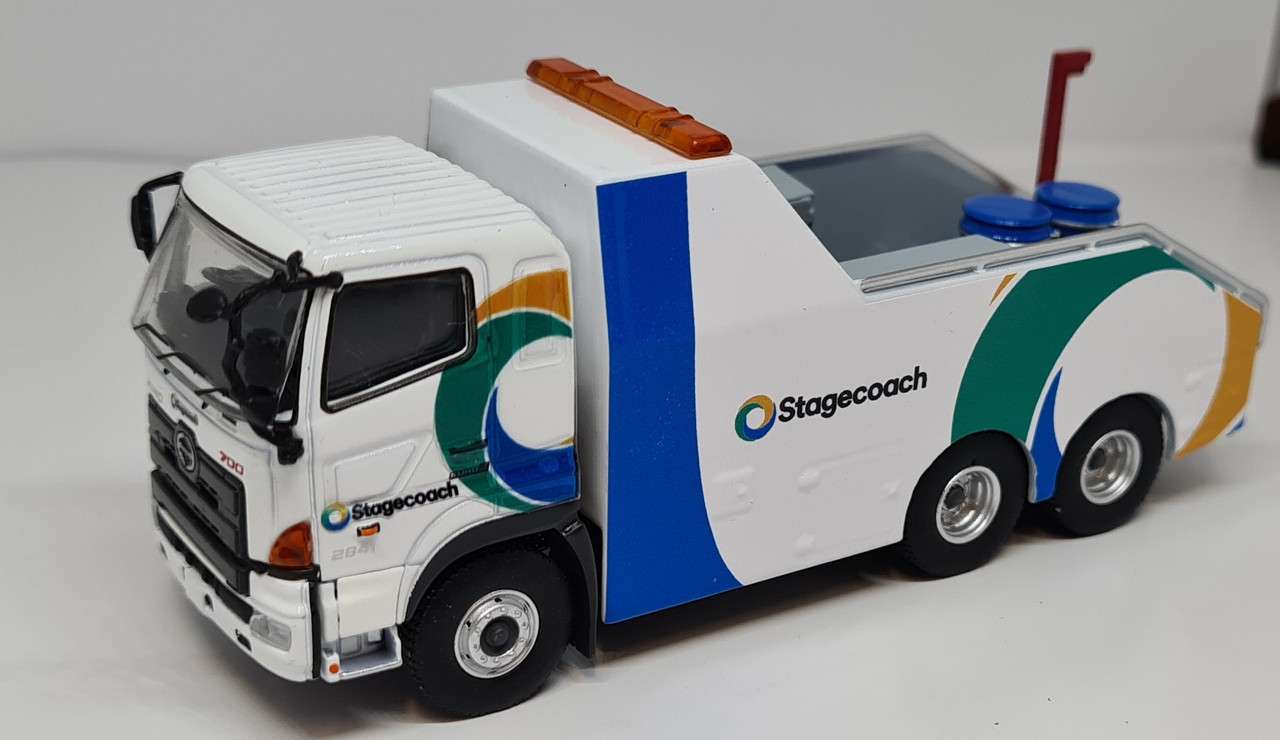 1:76 Code 3 Hino Stagecoach Recovery truck Tiny Diecast