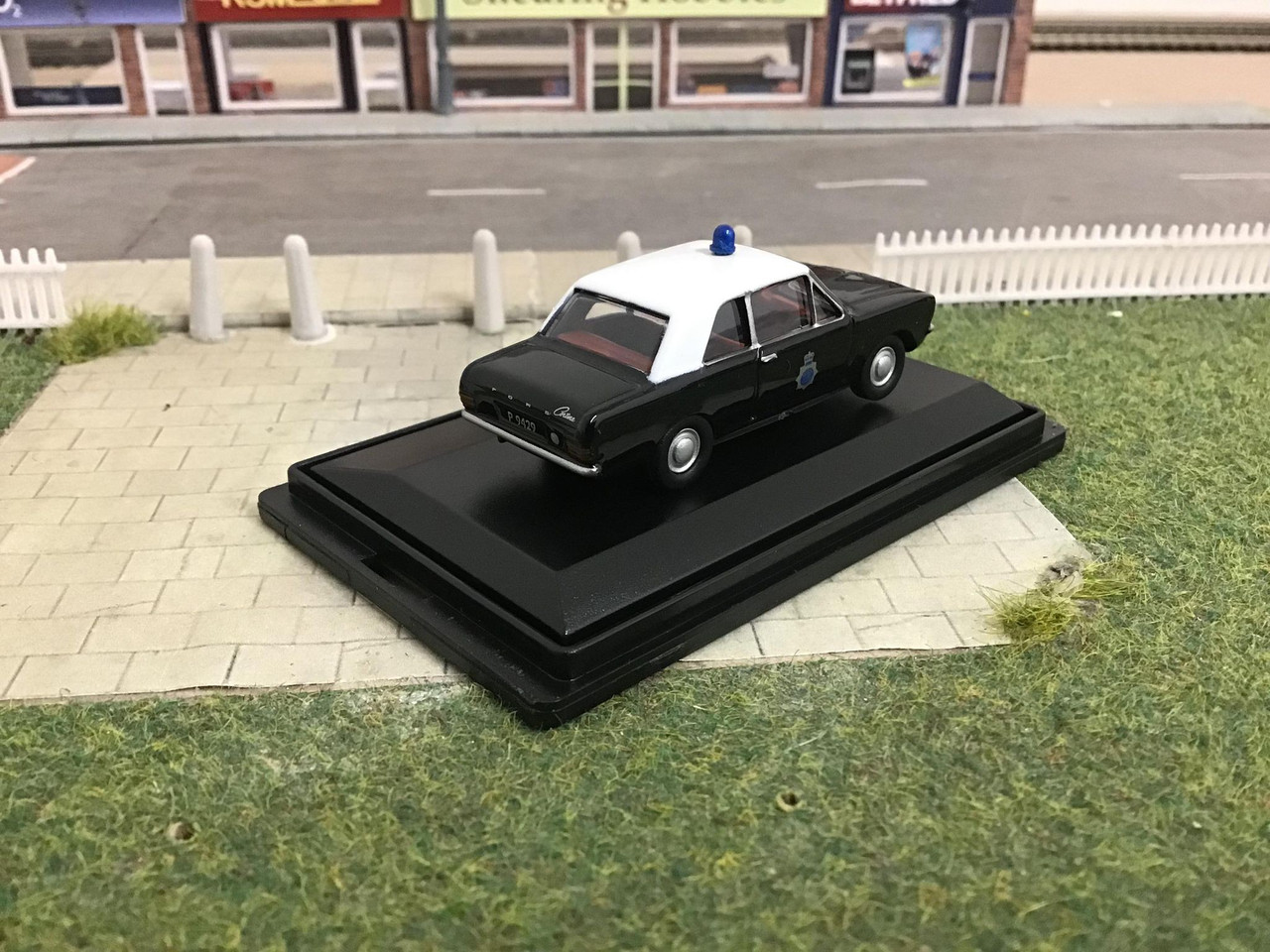 Ford Cortina MKII Bermuda police Oxford Diecast 1:76 Scale