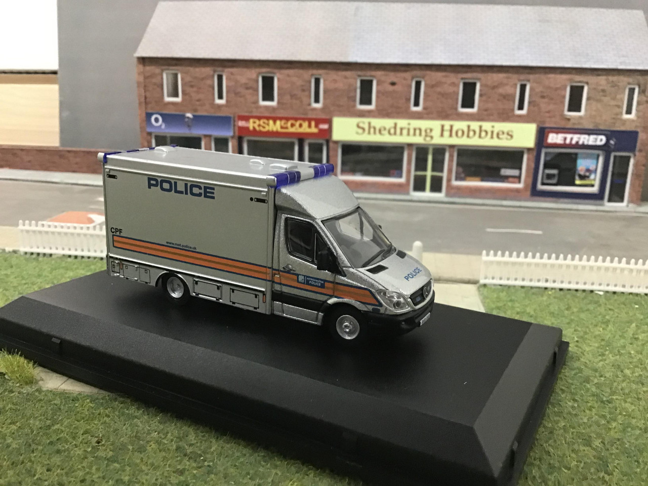 1/76 Mercedes Explosive Ordinance Disposal Met Police