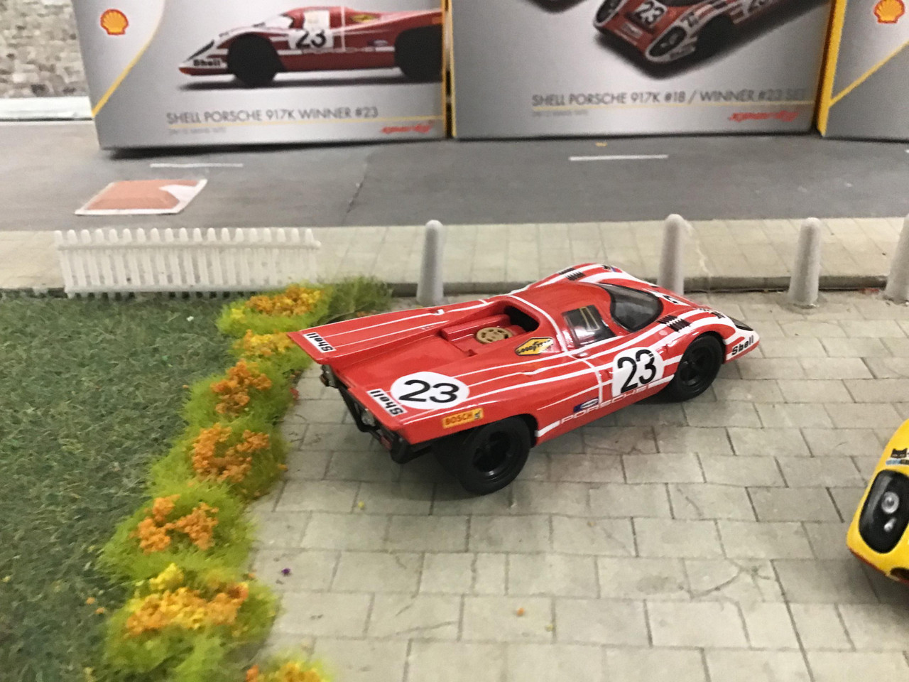 1/64 Porsche 917K SHELL COMBO LTD Edition Tiny Hong Kong