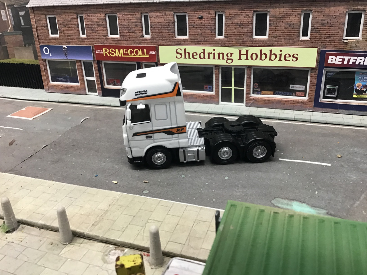 1-76 Code3 Daf XF with Special Edition decals
