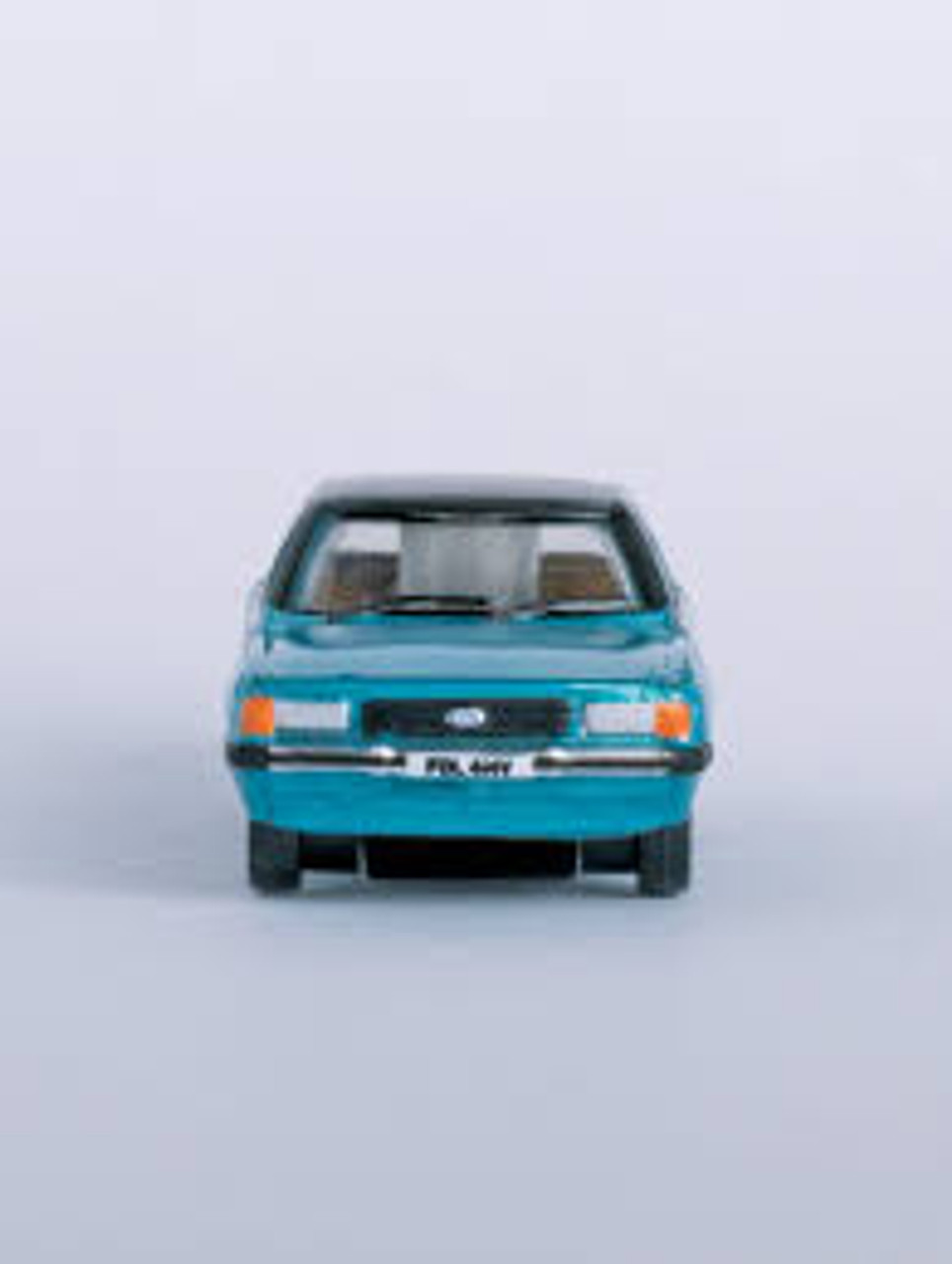 1:148 Scale Oxford Diecast Ford Cortina Mk5 Cosmos Blue NFC5002