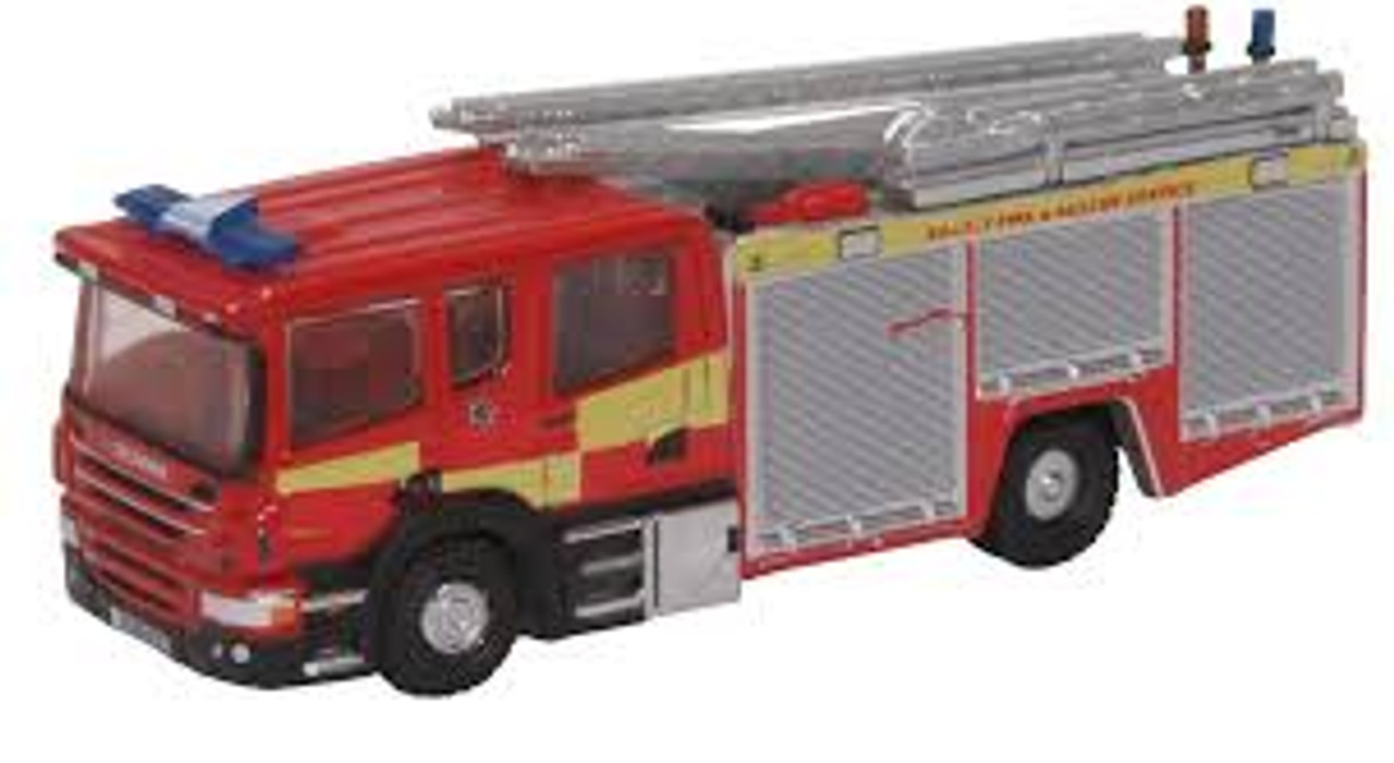 1:148 Oxford DiecastScania Pump Ladder Surrey F&R NSEF007