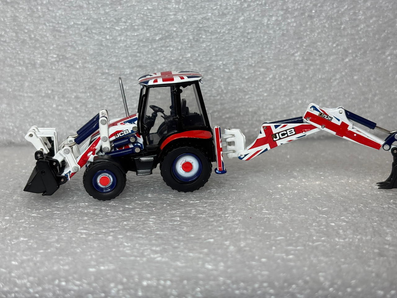 1/76 Oxford Diecast JCB 3CX Eco Backhoe Loader Union Jack Livery