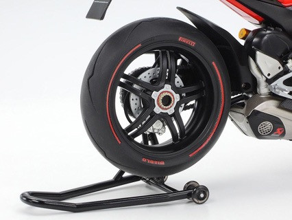 Tamiya 1/12 Ducati Superleggera V4 14140