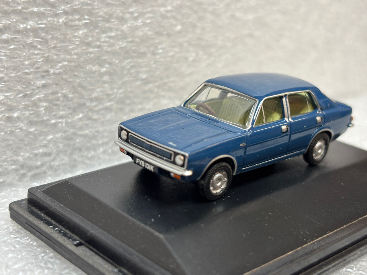 1:76 Oxford Diecast Morris Marina Teal Blue