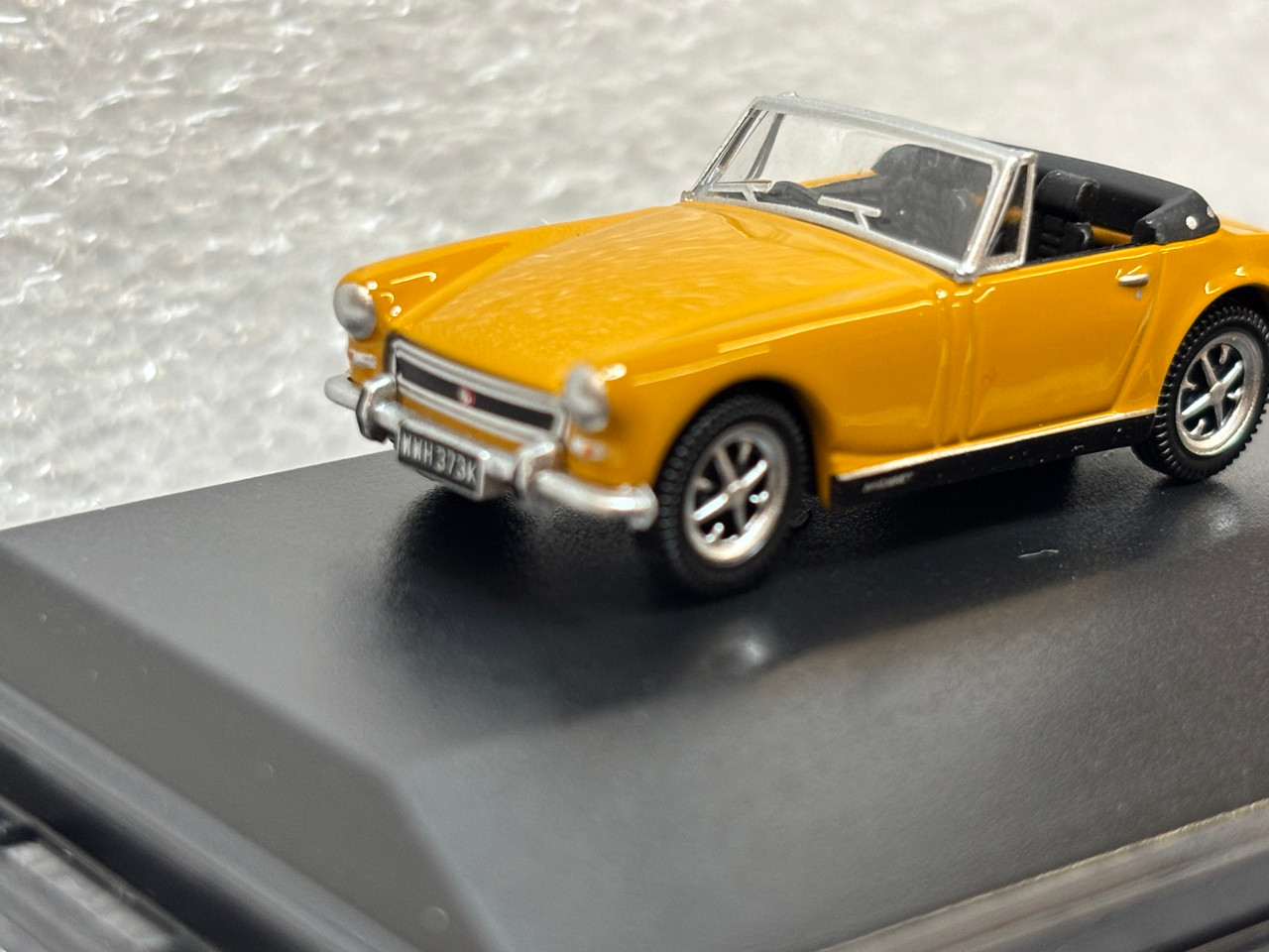 1:76 Oxford Diecast MG Midget MKIII Bronze Yellow
