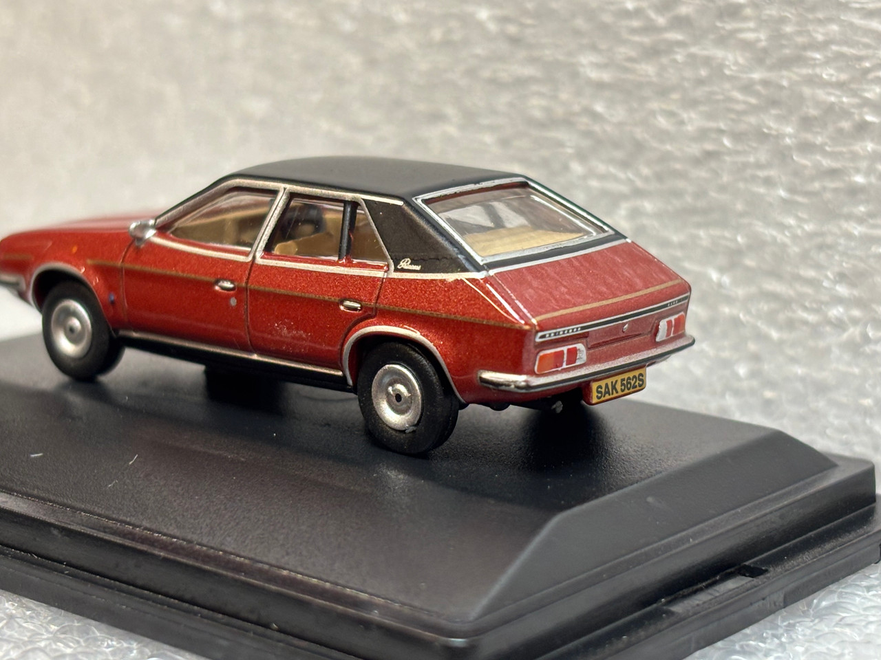 1:76 Oxford Diecast BL Princess Reynard Metallic