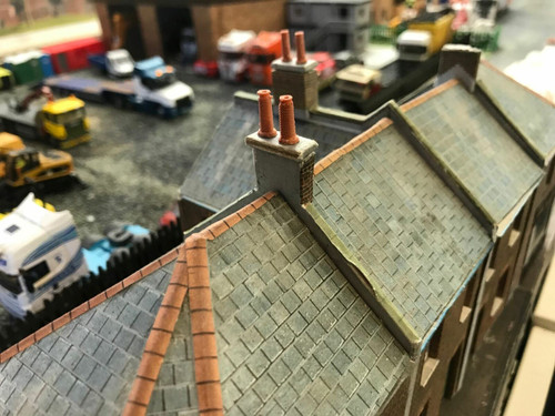 1:76 terracotta chimney Pots (straight)