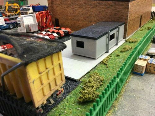 1:76  Portable Site Office