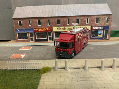 1:76 Mercedes Atego Mobile Command Unit Tiny Diecast (F7705)
