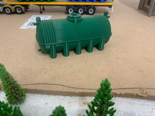 1x 1/50 scale 3D printed large Water / Fuel Bowser (Green)