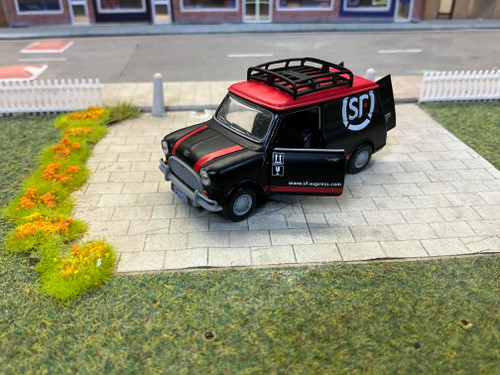 1/50 Austin Mini  Countryman Van SF Express with Accessories Tiny City/ Tiny Diecast