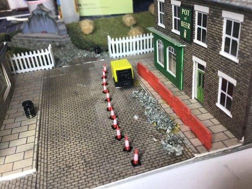 1:148 N Scale Traffic Cones 20 Pack