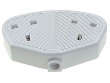 Dencon 9422WNB Rubber Trailing Socket 13A 2-Gang White