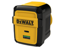 DeWalt 2-Port Europe PD Wall Charger 49.5W