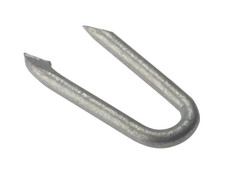 ForgeFix 250NLNS30GB Netting Staple Galvanised 30mm Bag Weight 250g