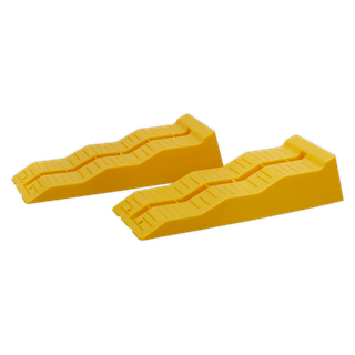 Sealey WL301 Levelling Ramps - 3-Stage 2.5 Tonne Capacity per Ramp 5 Tonne Capacity per Pair
