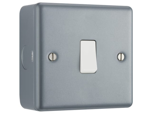 Masterplug MC512-01 Metal Clad 1-Gang 2-Way Light Switch - MSTMC512