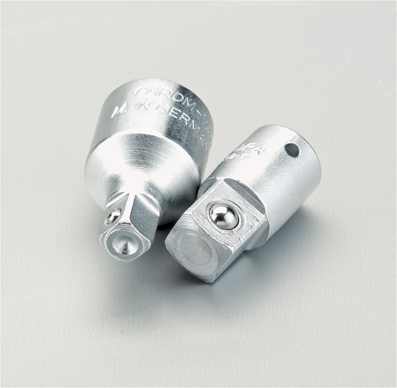 Elora 1450-15 Socket Converter, 1/4"(F) x 3/8"(M)