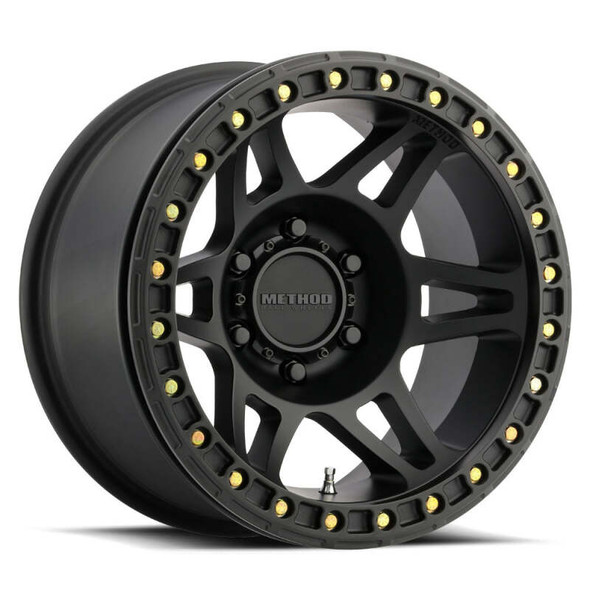 Method MR106 Beadlock 17x9 -44mm Offset 8x6.5 130.81mm CB Matte Black w/BH-H36125 Wheel MR10679080544B