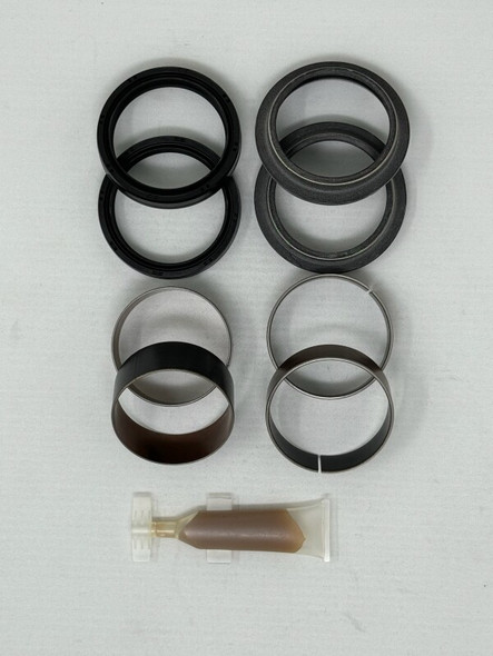 KYB Honda / Suzuki Showa Service Kit Fork 49 mm. 219994900101