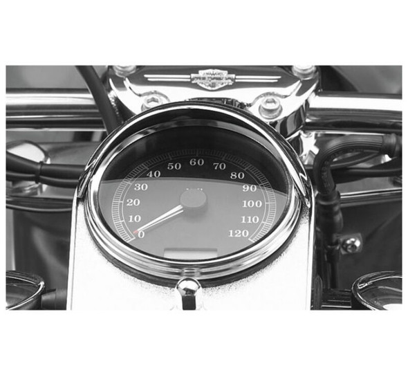 National Cycle 04-07 Harley Davidson FLHRS Road King Custom Speed-Ometer Glare Stopper N7840
