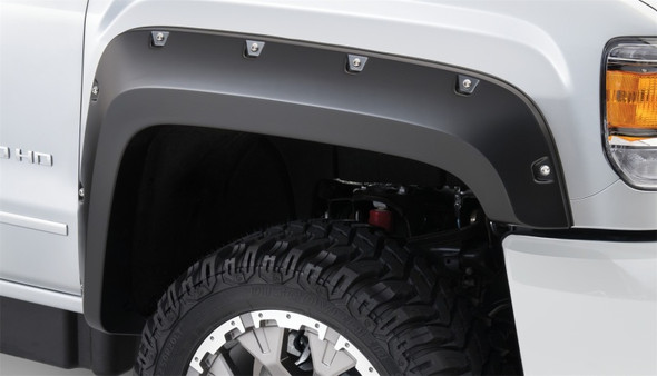 Bushwacker 15-18 GMC Sierra 2500 HD Pocket Style Flares 2pc - Black 40133-02