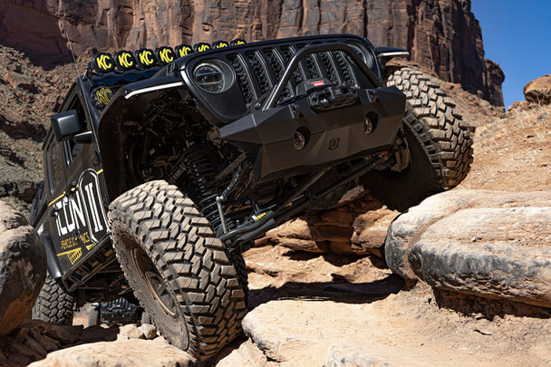 ICON 2018+ Jeep Wrangler JL / 2020+ Jeep Gladiator JT Pro Recessed Impact Front Bumper w/Bar & Tabs 25244