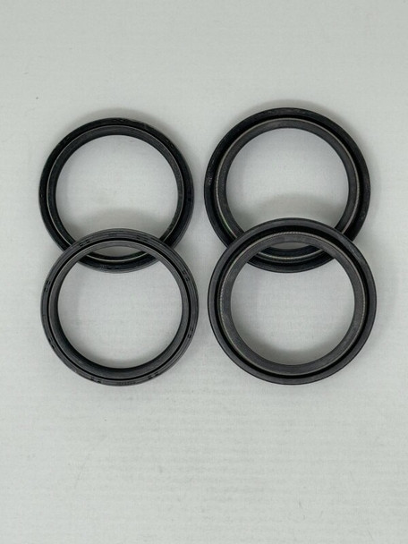 KYB 05-09 Kawasaki/ Suzuki / 05+ Yamaha / TM Front Fork Oil and Dust Seal Set 48 mm. 117774800201