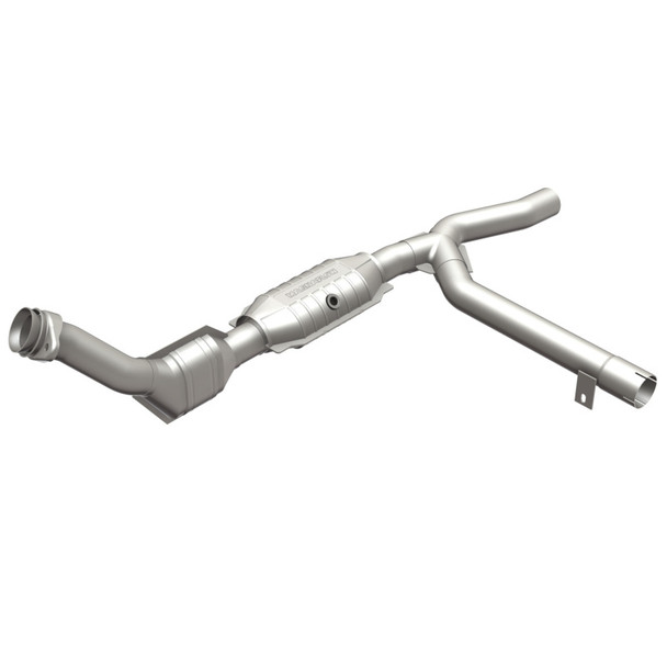 MagnaFlow Conv DF 01 Ford Trucks 4.6L 51199