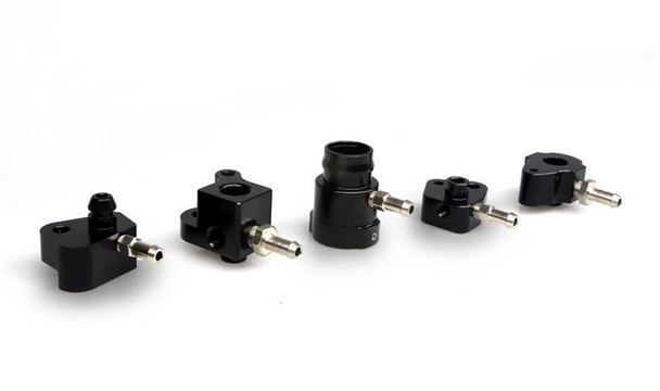Turbosmart 2015+ Ford Mustang Ecoboost Boost Reference Adapter - Black TS-0720-1004
