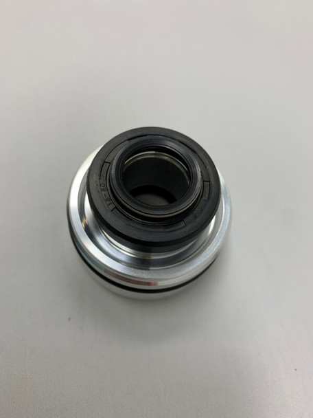 KYB 06-09 Yamaha YZ250 F/ YZ450 F Rear Shock Seal Head 46 mm. / 18 mm. w/ Oil Lock 120244600601