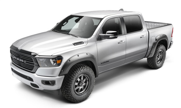 Bushwacker 10-18 Dodge RAM 2500 / 3500 (Incl. Dually) Forge Style Flares 4pc - Black 58205-08