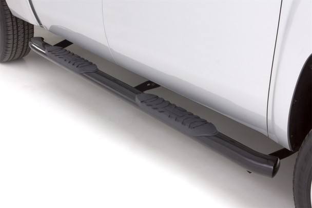 Lund 09-17 Dodge Ram 1500 Quad Cab 5in. Oval Curved Steel Nerf Bars - Black 23876499