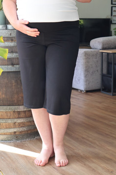 Zen Maternity - 3/4 Wide Leg