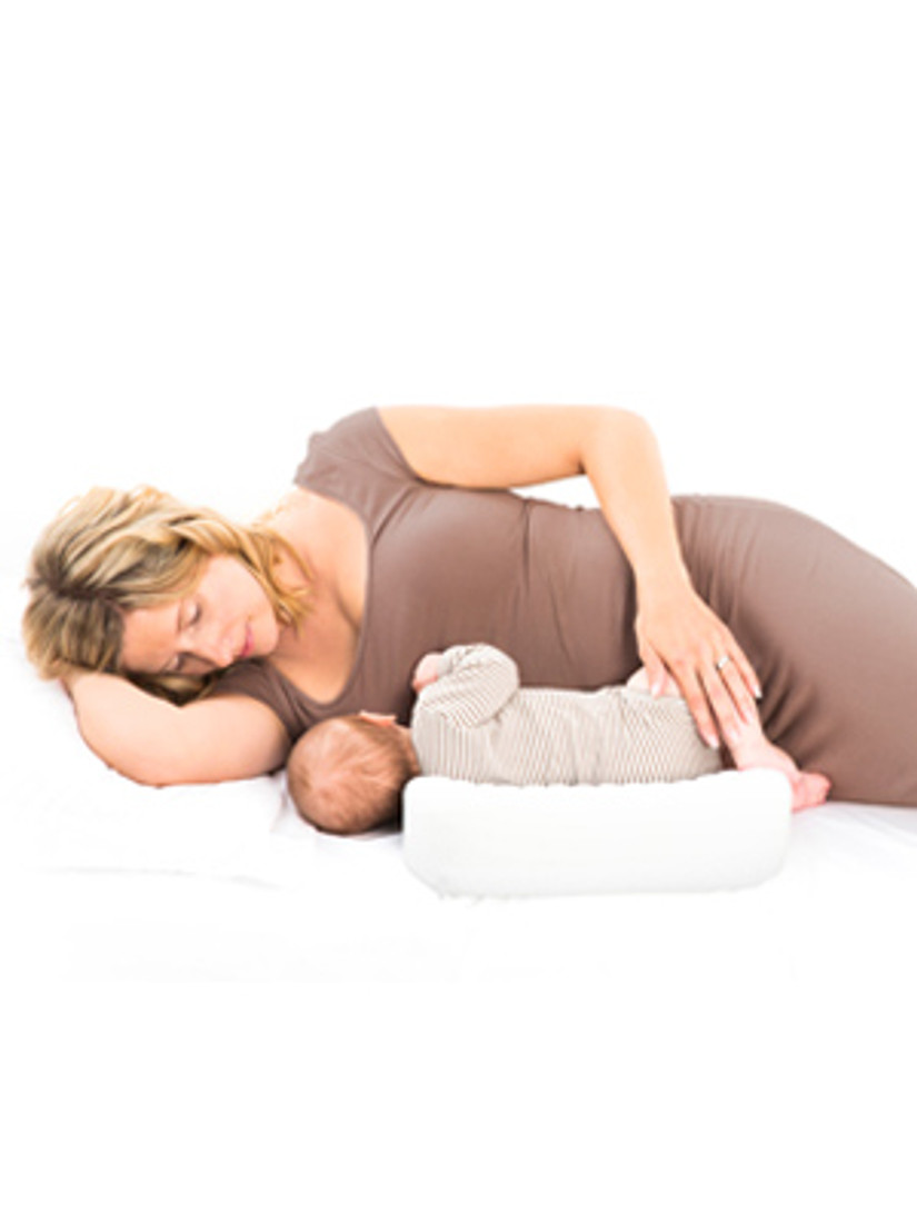 Belly Support Pillow by Mumanu