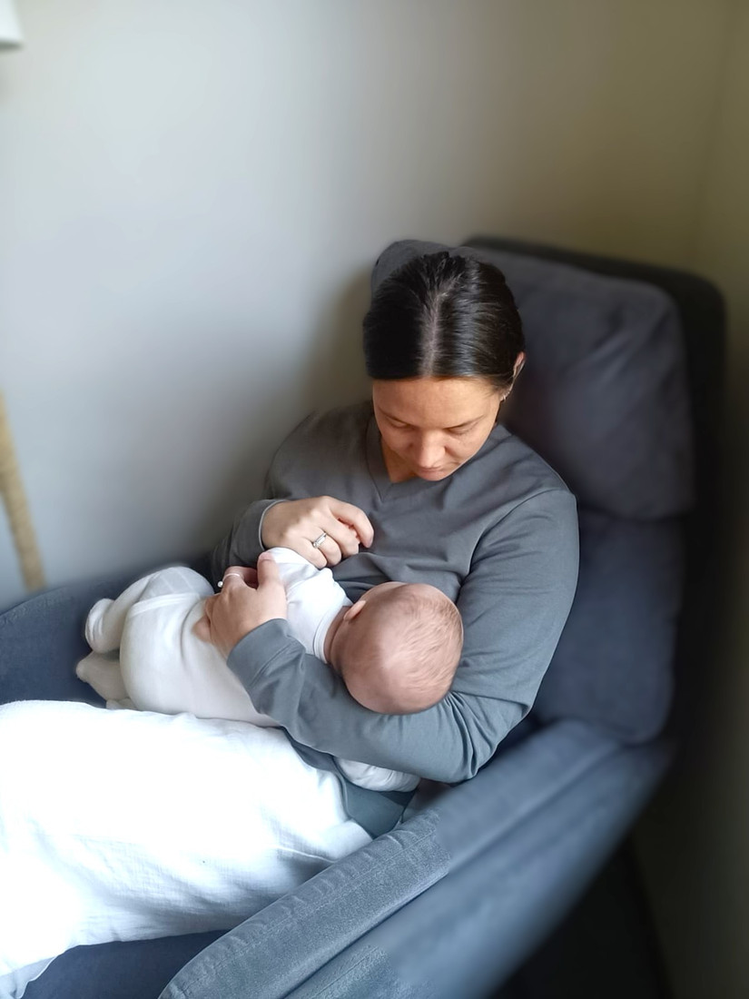 Abigail V neck sweat top